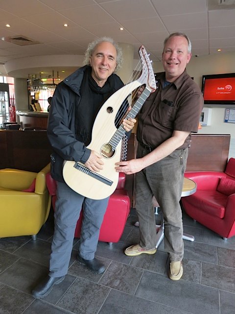 8.John Doan Jay Buckey with New Harp Guitar